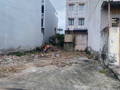 Lô đất mặt tiền hẻmm 71 võ vắn hát DT 92m vị trí đẹp 0