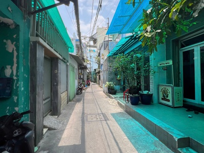 Bán gấp nhà mới đẹp hẻm 888// Lạc Long Quân P.8 Tân Bình. 1