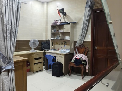 Bán gấp nhà mới đẹp hẻm 888// Lạc Long Quân P.8 Tân Bình. 3