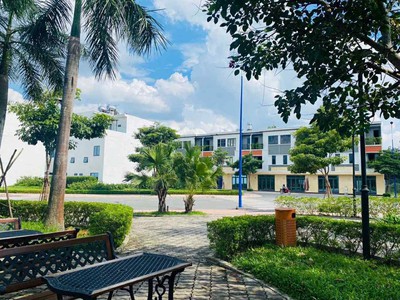 Chủ thầu gặp vấn đề bán gấp 3
