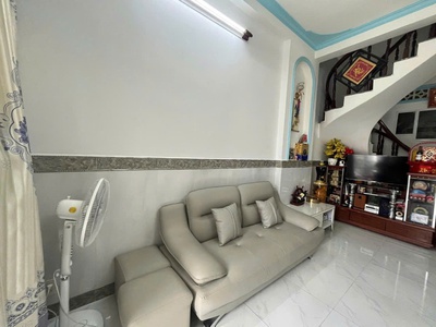 Bán nhà gò vấp, phường 16, thông phạm văn chiêu, 35 m2, 2 tầng, nhỉnh 4ty 2