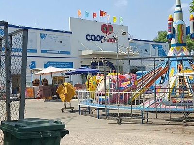 Bán đất nền sổ đỏ 5x23.5 đã có sổ kdc phú xuân giá 63tr thương lượng bao thủ tục sang sổ 4