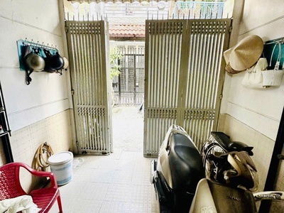 Chính chủ - gấp bán - phan văn trị - bình thạnh - hxh - chdv full nội thất - oto ngủ nhà - bán 10.5 4