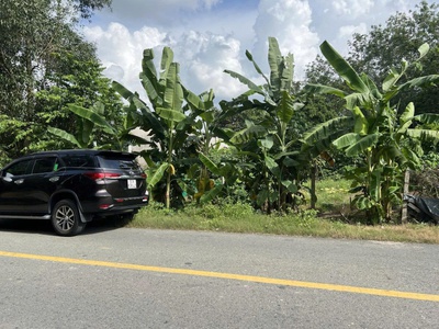 Bán đất full thổ cư gần safari tại mặt tiền đường an nhơn tây rộng 12m ngộp ngân hàng nên hạ giá 4