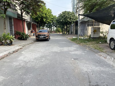 Bán đất Thạch Bàn, Long Biên 75m2 phân lô, đường ô tô thông, pháp lý rõ ràng 0