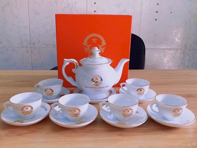 Bộ Ấm Trà Cao Cấp Làm Qùa Tặng Doanh Nghiệp 1