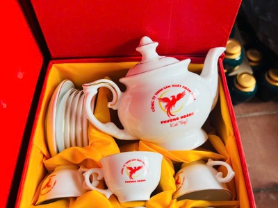Bộ Ấm Trà Cao Cấp Làm Qùa Tặng Doanh Nghiệp 3