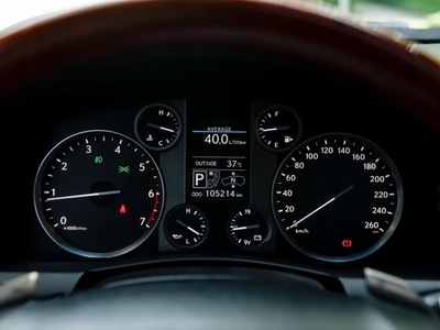 Bán Lexxus LX570 2013 nhập trung đông, ffull đồ, giá hợp lý 0