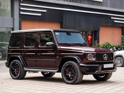 Bán Mercedes G63 AMG 2021 màu đỏ mận, chạy lướt 1
