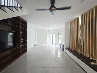 Bán nhà đường số 19, linh chiểu, thủ đức, tp hcm. dt - 127m2, 3 tầng, 13.1 tỷ 3