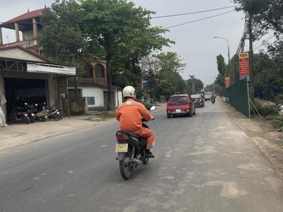 Cất lỗ đất vàng hòa lạc - view hồ cực hiếm - chậm là mất 0