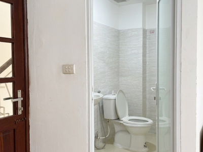 Cho thuê phòng đủ đồ, nội thất mới 100 ngay mặt đường chỉ từ 3.1tr 2