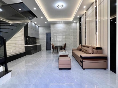 Nhà mặt phố to tổ bố 12