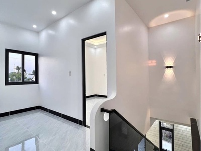Nhà mặt phố to tổ bố 15