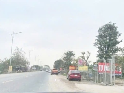 Đón sóng sở hữu thửa đất phú cát giá rẻ - kinh doanh tốt - gần đại học quốc gia. 0