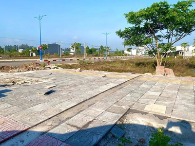 Bán lô đất 2 mặt tiền đường lớn   hòa long, bà rịa 1