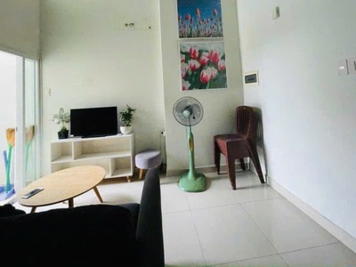 Cho thuê căn hộ laastoria   2pn 2wc 4