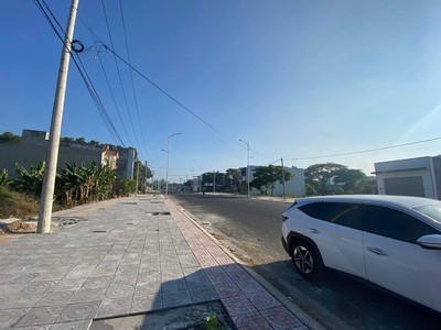 Bán lô đất 2 mặt tiền đường lớn   hòa long, bà rịa 2