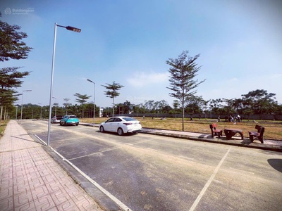 Độc nhất lô đất 100m2 gần metro số 5, khu vực trung tâm hòa lạc. phù hợp xây trọ, đầu tư sinh lời, 0