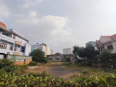 Đất đông hưng thuận quận 12-giáp kênh khâm lương. giáp song hành-quận tân bình-nhà-gần ga t3 0