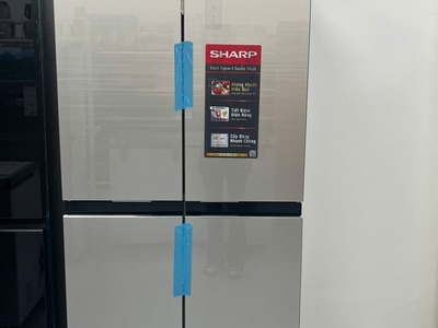 Tủ lạnh Sharp 4 cánh  421 lít FXP510VG 1