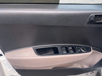 Bán Hyundai i10 2020 form mới 2021 2