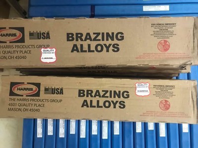 Que hàn bạc Mỹ Harris 1