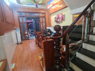 Bán nhà 2 tầng hẻm 4m tại bình tân: 48m2, 2pn, sổ hồng trao tay, giá 4 tỷ - không gian sống lý 0