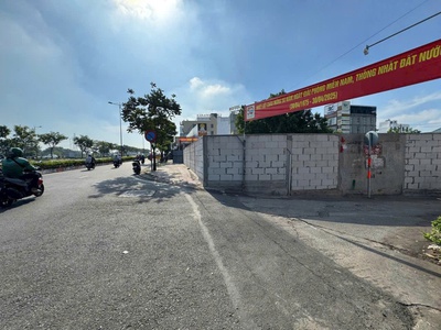 Bán lô đất 3 mt  đường phạm văn đồng phường hiệp bình chánh tp thủ đức 1