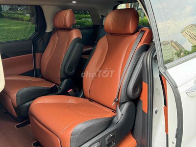 Bán Kia Carnival Signature 2021   Logo Mới   Trắng Tinh Tế 1