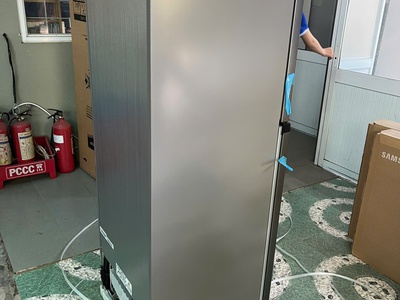 Tủ Lạnh Sharp Inverter 197 L SJ-X215V-SL 4