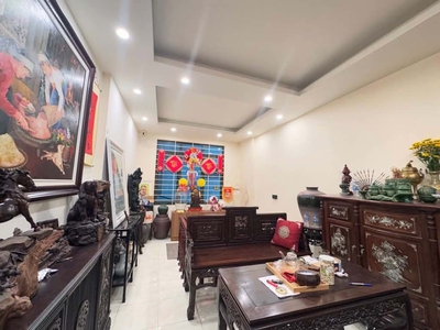 Nhà đẹp Nhân Hòa - Cần bán gấp 2