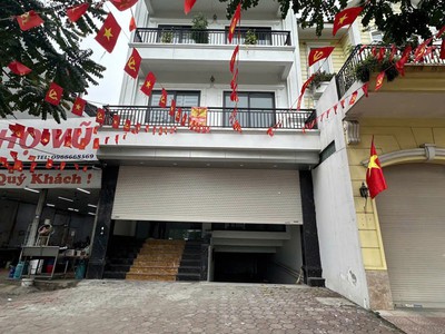  cho thuê mb tầng 1 2 mặt phố phú hựu   bồ đề   long biên  0