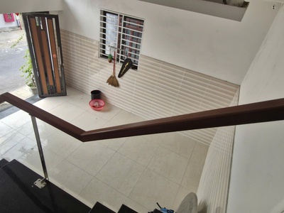 Cho thuê nhà 3 tầng - gần cầu Rồng, ven biển Mỹ Khê, Sơn Trà, Đà Nẵng 2