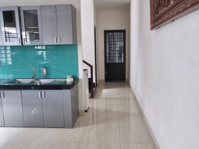 Cho thuê nhà 3 tầng - gần cầu Rồng, ven biển Mỹ Khê, Sơn Trà, Đà Nẵng 5