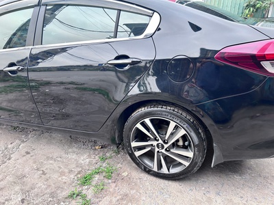 Kia Cerato 2017 bản số sàn, xe cá nhân sử dụng kỹ nên còn rất đẹp. 5
