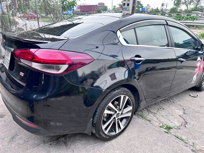 Kia Cerato 2017 bản số sàn, xe cá nhân sử dụng kỹ nên còn rất đẹp. 2