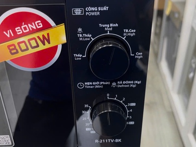 Lò Vi Sóng Sharp R-211TV-BK 21L 4