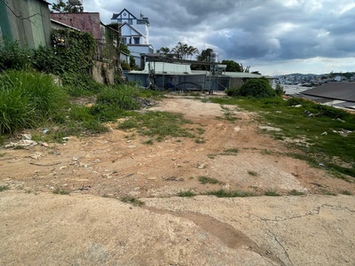 Đất vuông vức   view thoáng   giá đang giảm 2