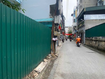 Đất lô góc ngọc thụy   ô tô tránh   kinh doanh tốt 3