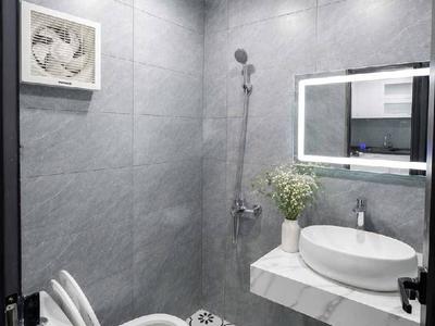 Tập thể mai dịch 50m 2 ngủ full nội thất giá 3,986 tỷ tầng 2 lô góc,ô tô đỗ,gần phố 1