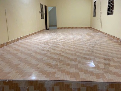 15tr  Nhà cho thuê mặt tiền Đường Linh Trung, Thủ Đức   3PN 2WC, 4x20, trệt   lầu 0