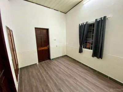 15tr  Nhà cho thuê mặt tiền Đường Linh Trung, Thủ Đức   3PN 2WC, 4x20, trệt   lầu 5