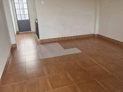 Cho thuê nhà 3 tầng - gần cầu Rồng, sát biển Mỹ Khê, Ddà Nẵng 2