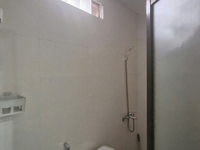 Cho thuê nhà 3 tầng - gần cầu Rồng, sát biển Mỹ Khê, Ddà Nẵng 6