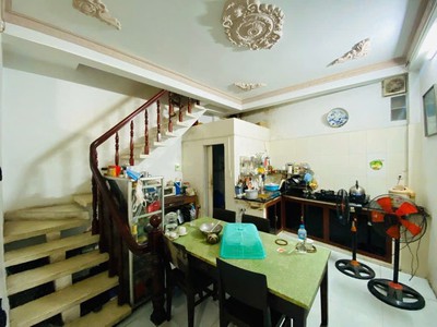 Nhà Dương Quảng Hàm - HXH 80 - 63m2 - 2 tầng 3 PN -nở hậu 5