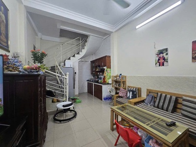 Bán Nhà Thụy Khuê ,4 Tầng , 63m2 , Gần Hồ ,ngõ Thông Trích Sài, 13x Tỷ Có gia Lộc 2