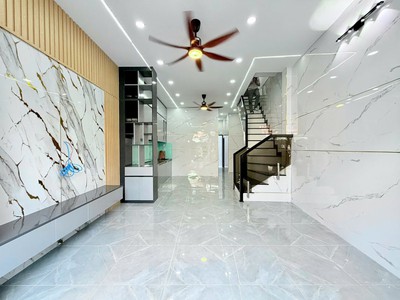 Nhà mới đẹp   shr   đường thông   trung mỹ tây q12   chỉ 5 tỷ 500. 3