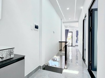 Nhà mới đẹp   shr   đường thông   trung mỹ tây q12   chỉ 5 tỷ 500. 4