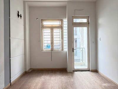 7 chỗ đậu cửa - 4 tầng - sát mặt tiền - huỳnh văn nghệ - tân bình - nhĩnh 5 tỷ 3